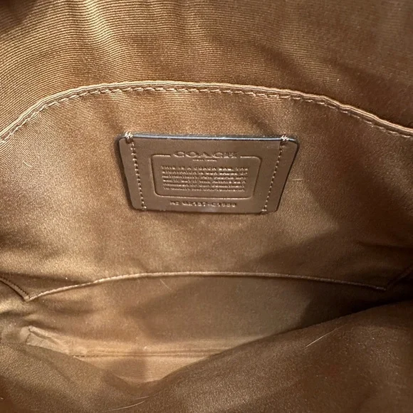 COACH off white cross body bag - Picture 7 of 11